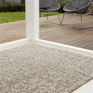 Greystone Wool & Jute Rug:- Size 3.50 x 4.00 WAS $2920 NOW $2336